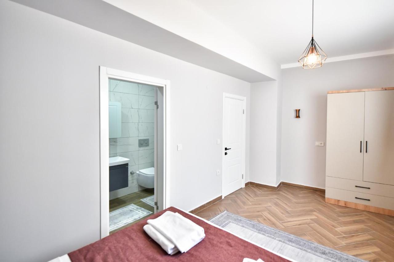 فتحية Red Moon Suites المظهر الخارجي الصورة