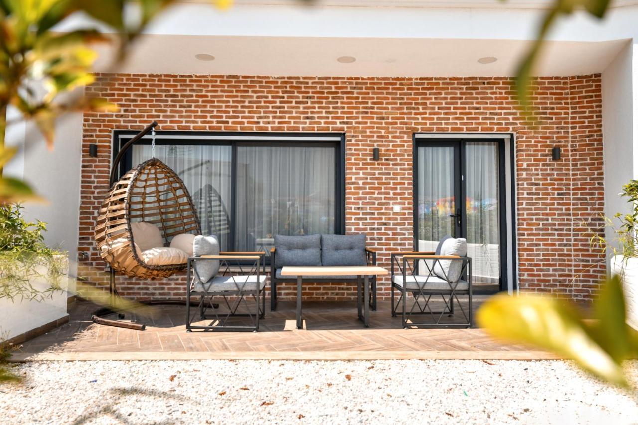 فتحية Red Moon Suites المظهر الخارجي الصورة