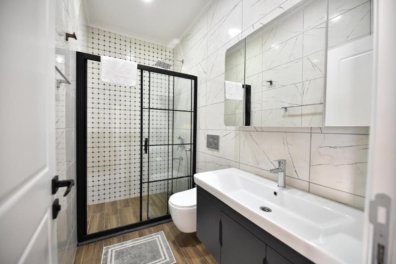 فتحية Red Moon Suites المظهر الخارجي الصورة